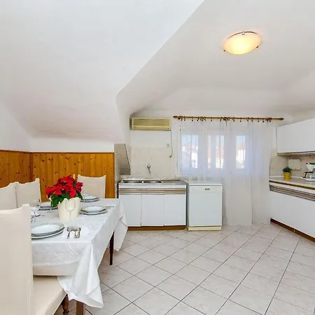 Diost Apartment
